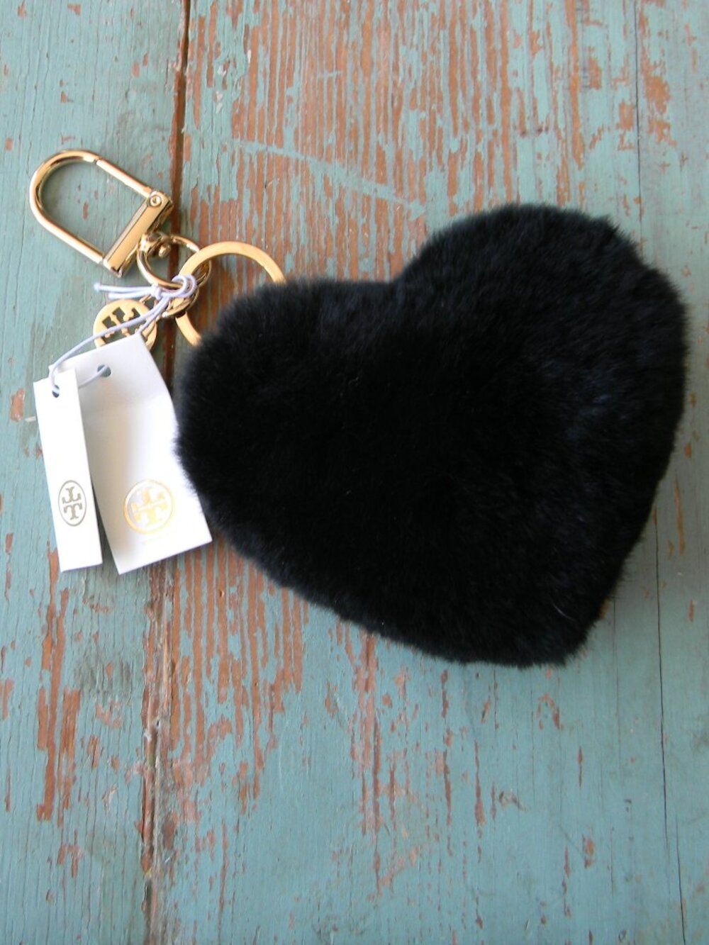NWT TORY BURCH FURRY BLACK RABBIT HAIR HEART KEYCHAIN CHARM FUR KEY FOB